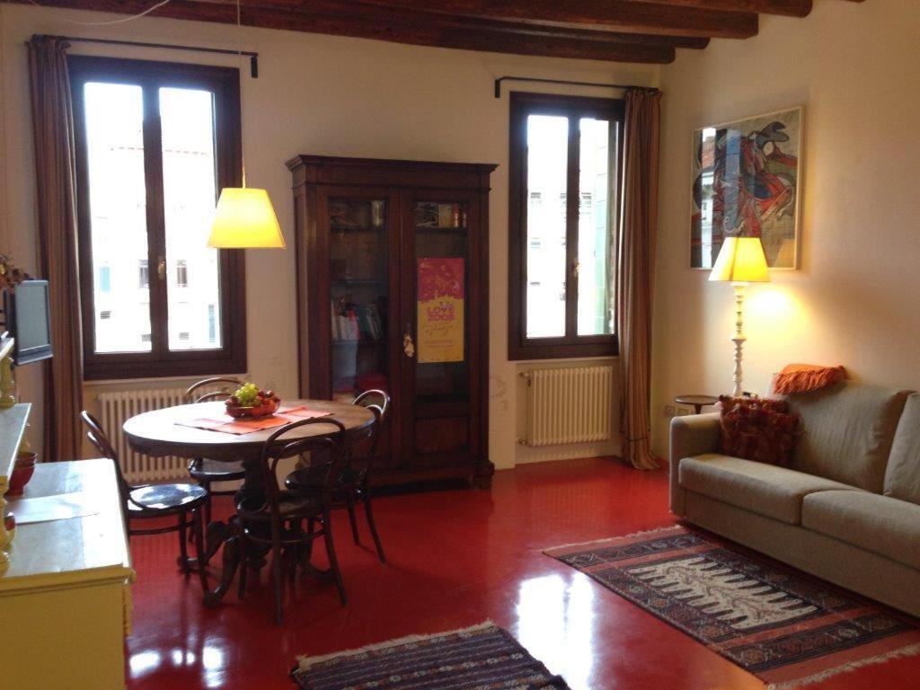 Appartement Casarossa à Venise Extérieur photo